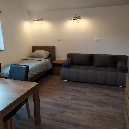 Gostilna Ulcar Hotel Ig Екстериор снимка